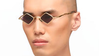 8057509368379_7.jpg