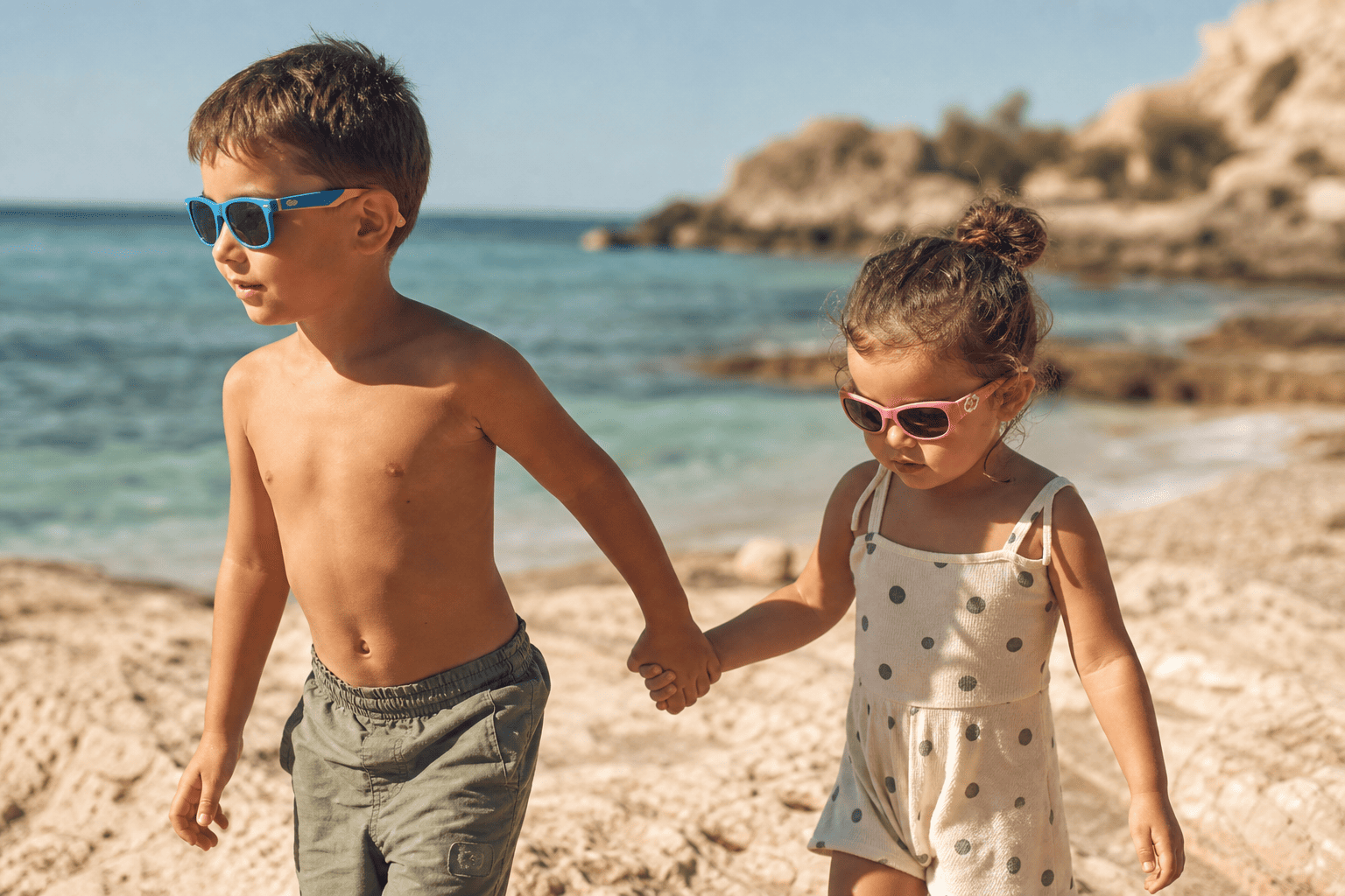 Occhiali da sole per bambini: protezione UV obbligatoria, non opzionale