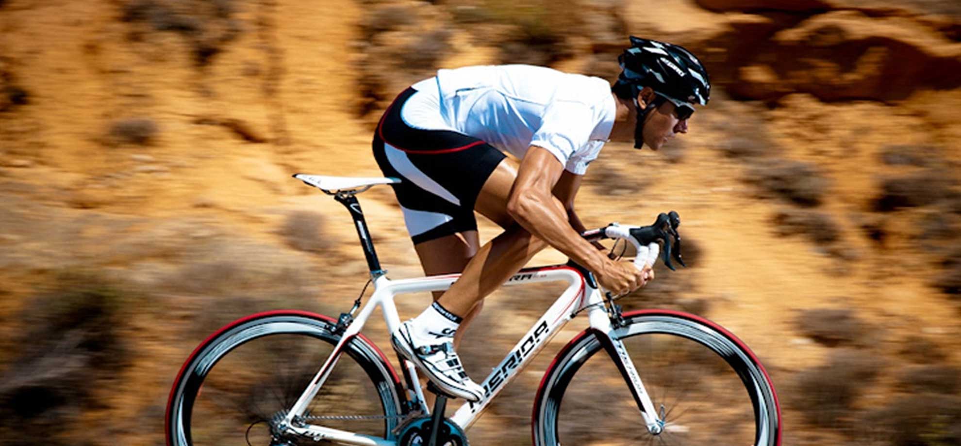 Occhiali da ciclista: le migliori soluzioni per andare in bicicletta