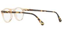 827934375215_5.jpg