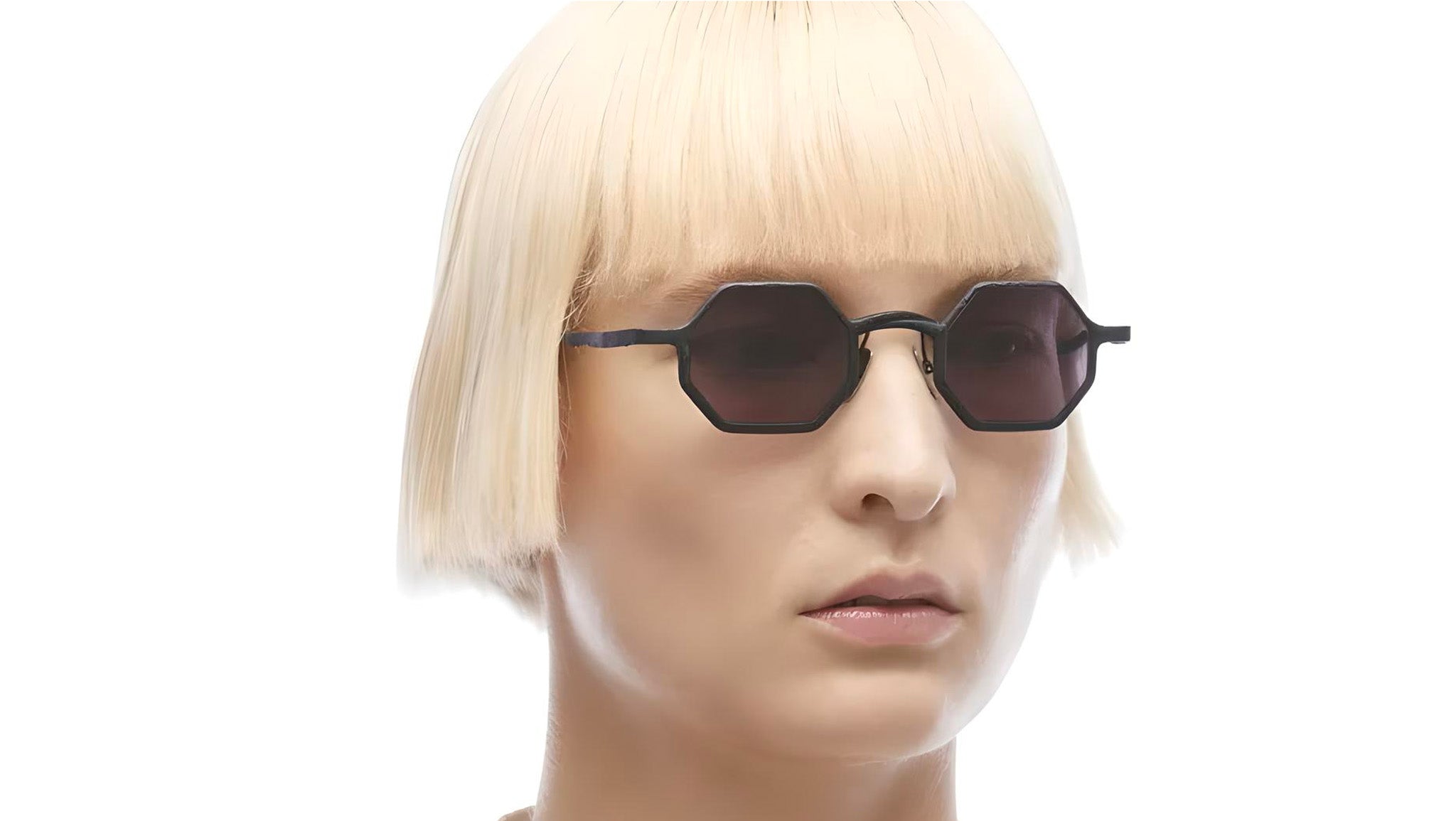 8057509362575_8.jpg